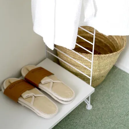 Set Bed & Breakfast