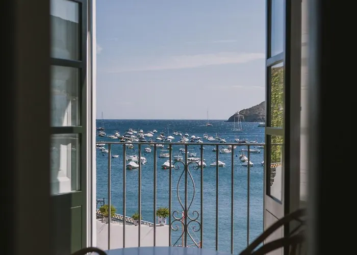 Bed & Breakfast Set 4*